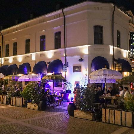 Acsa Inn Craiova Exteriér fotografie