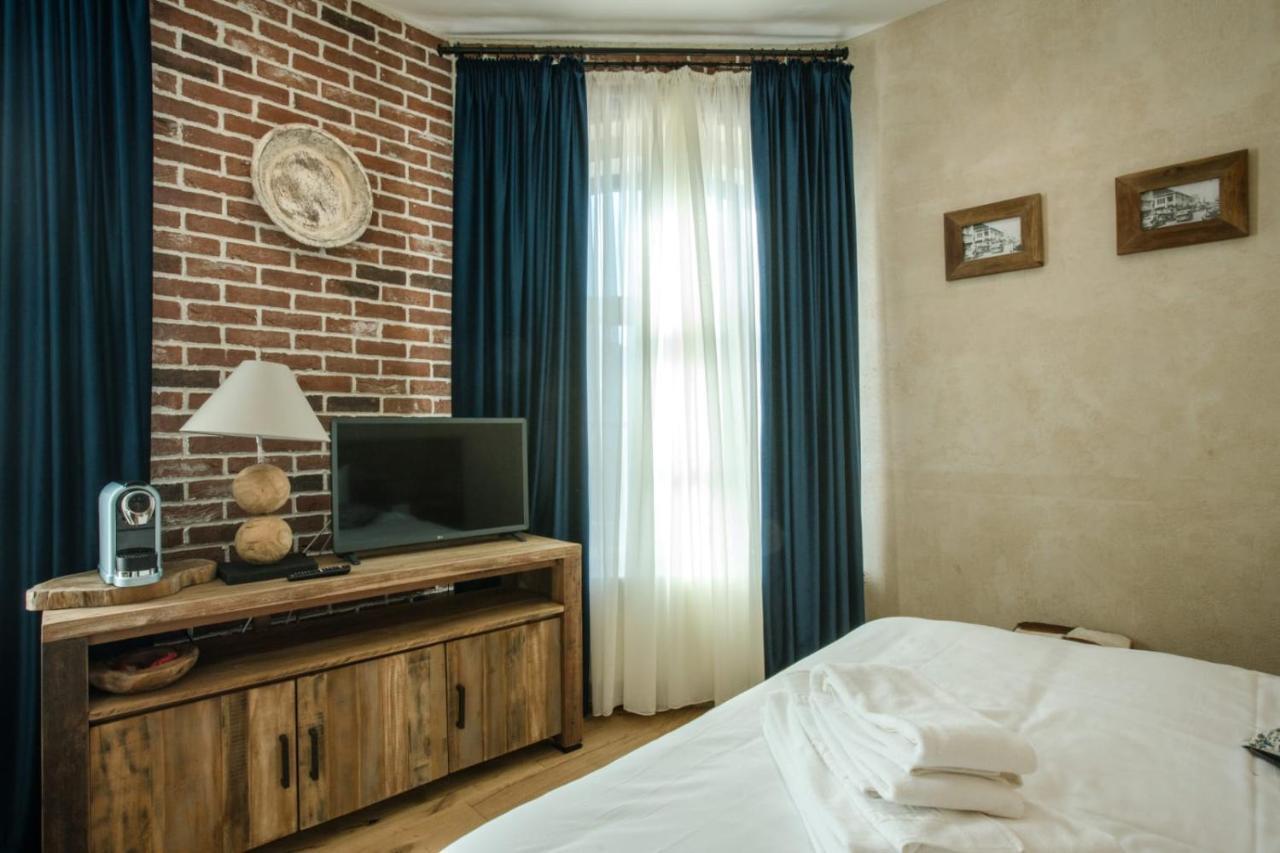 Acsa Inn Craiova Exteriér fotografie